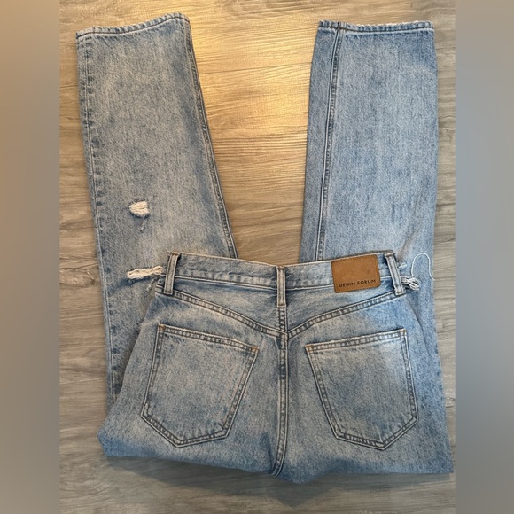 Aritzia Denim Forum The Joni High Rise Loose 29L - Picture 8 of 10